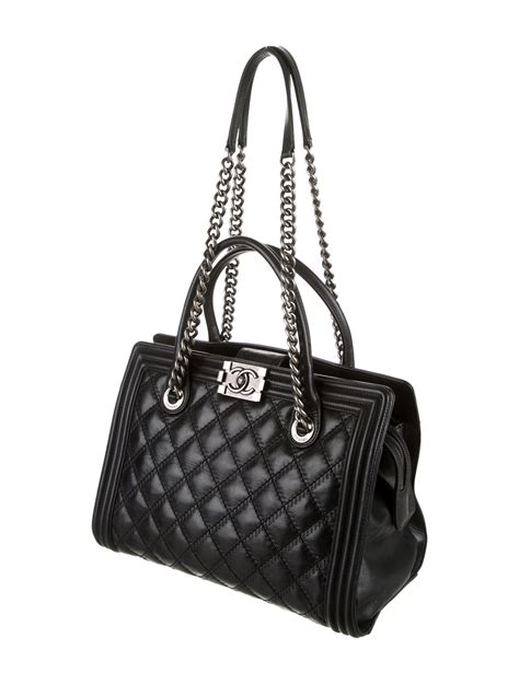 chanel boy shopping tote